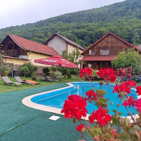 Casa De Vacanta Căciulata Kültér fotó
