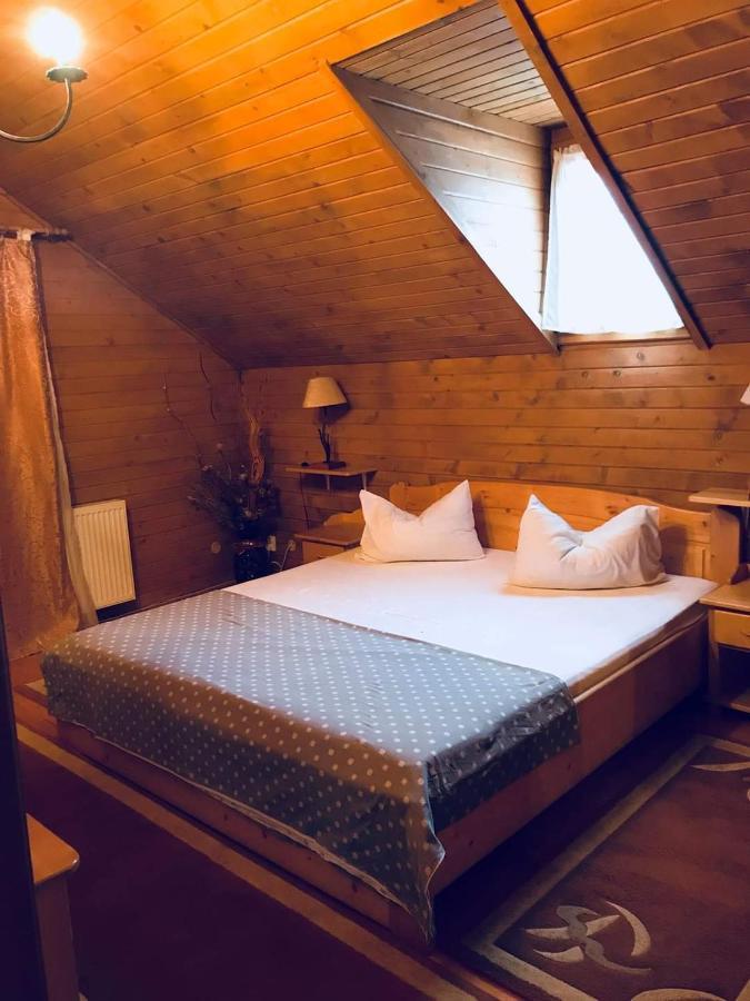Casa De Vacanta Căciulata Kültér fotó