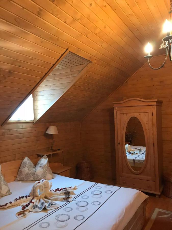 Casa De Vacanta Căciulata Kültér fotó
